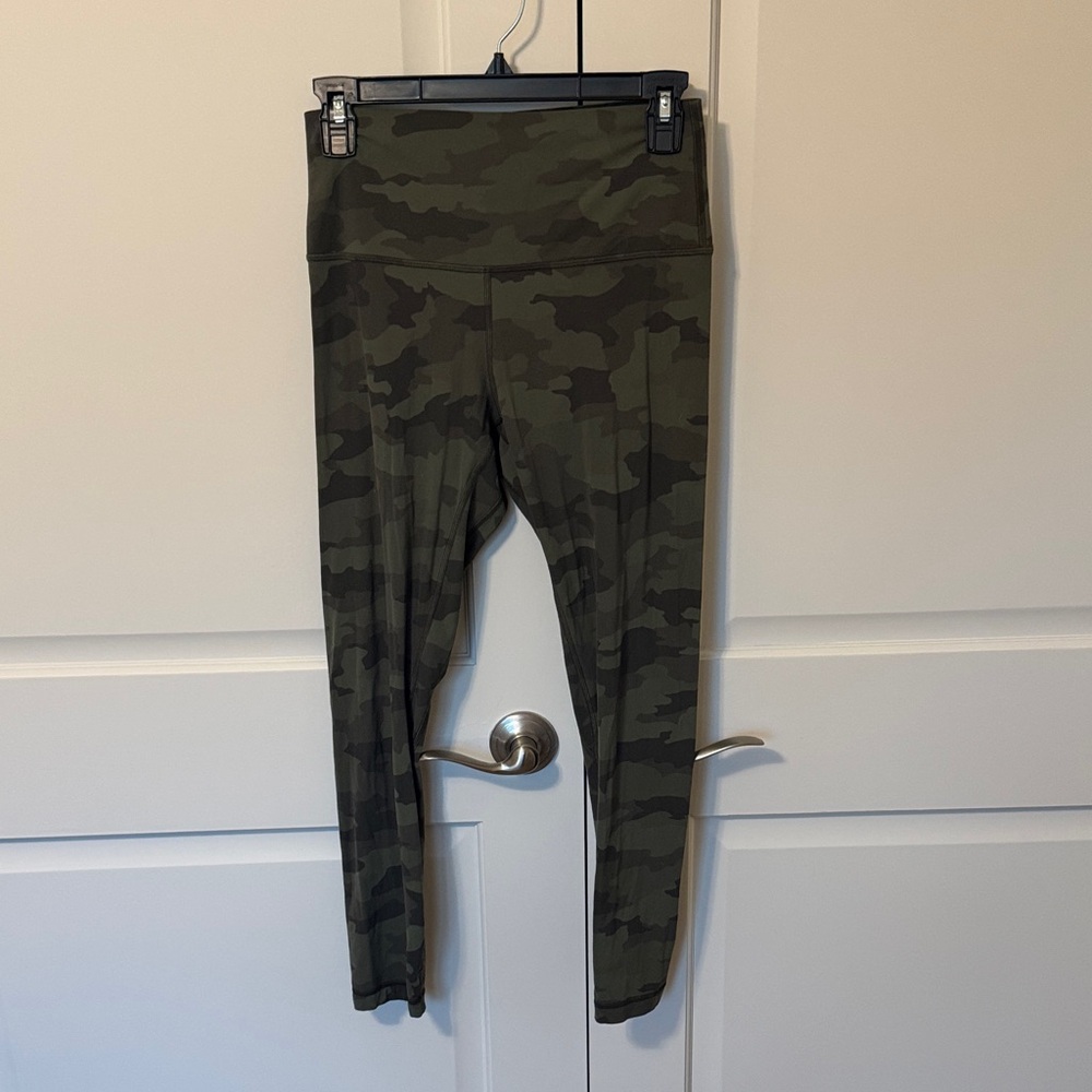 lululemon athletica Align Camouflage Leggings - Green and Black